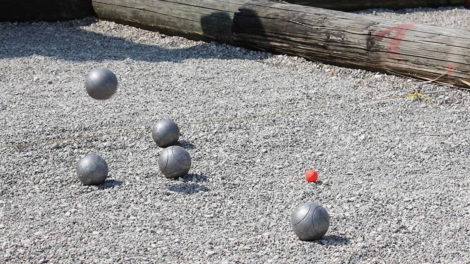 Concours de pétanque