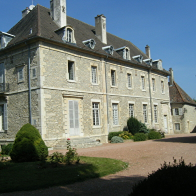 Château de Serrigny