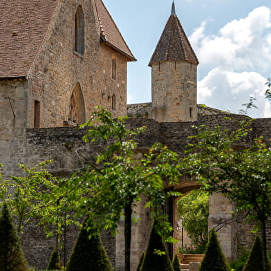 Château de Couches Marguerite de Bourgogne