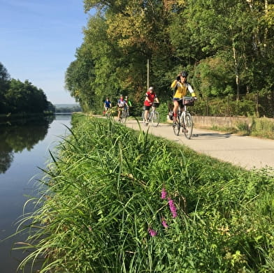 En Bourgogne le long du Canal du Nivernais