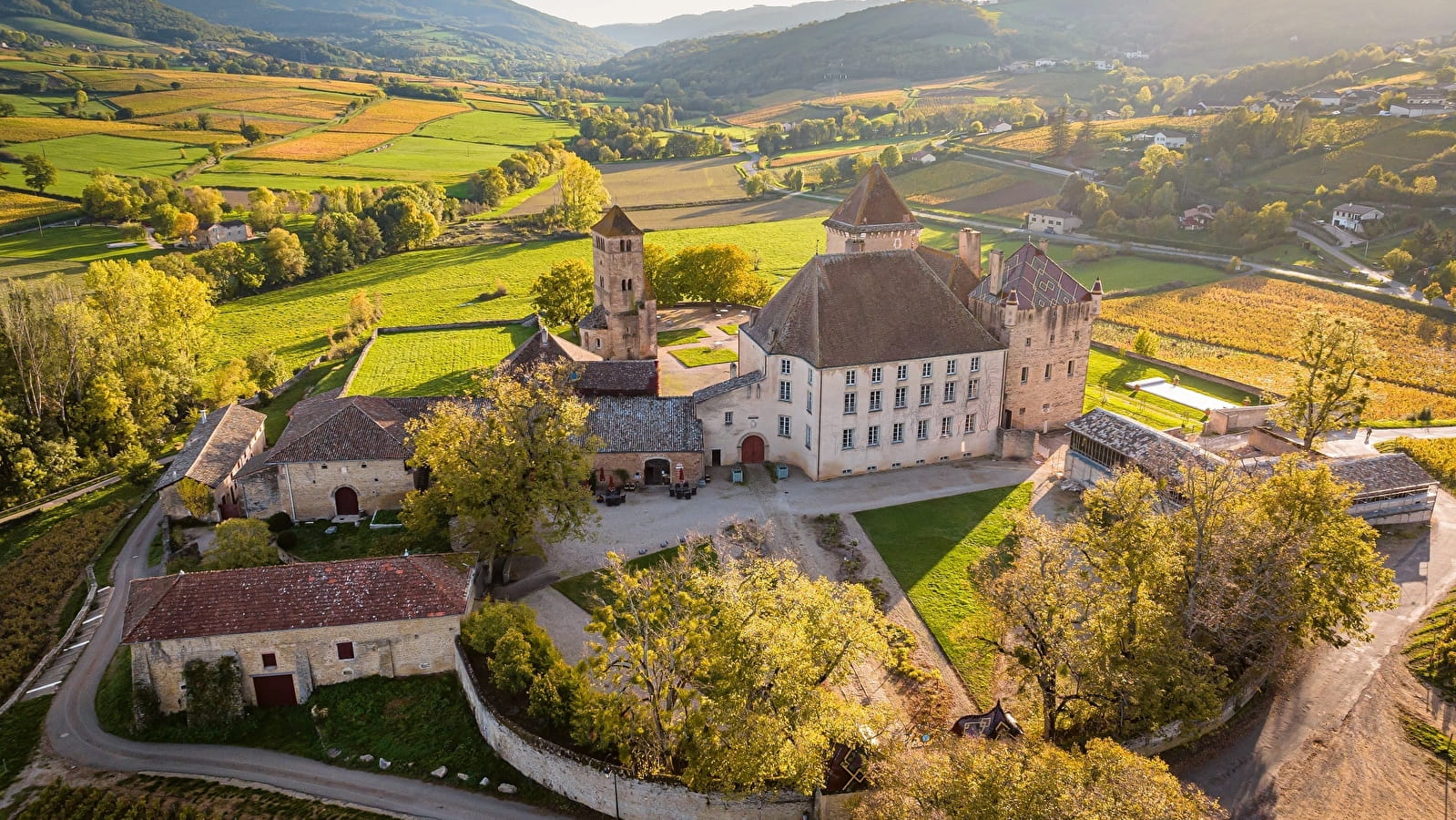 Visite libre du château de Pierreclos