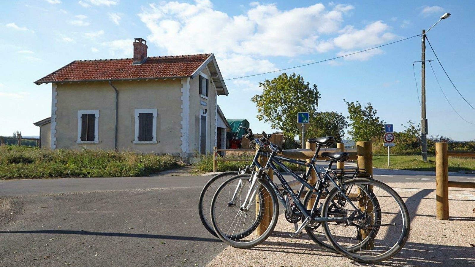 Boucle locale en espace partagé : la Voie du Tacot