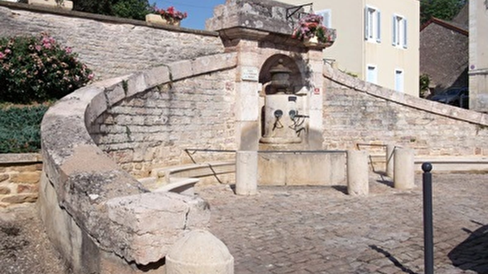 Déambulation dans la cité médiévale