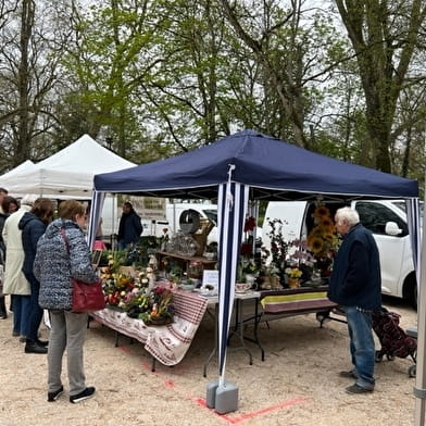 Marché des producteurs et artisans locaux