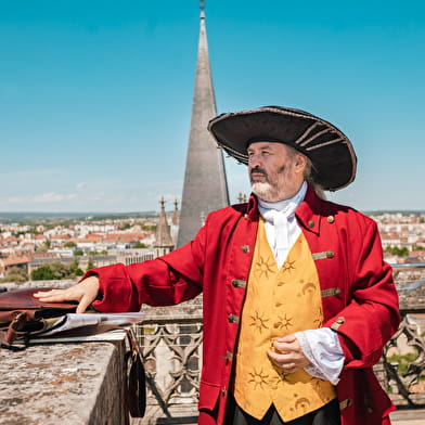 Tour Philippe le Bon : visite de la Salle d'Astronomie