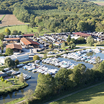 Saône Plaisance - Location de bateaux habitables - SAVOYEUX