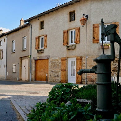 Entre blanc et rouge - Crèches-sur-Saône - Port d'Arciat