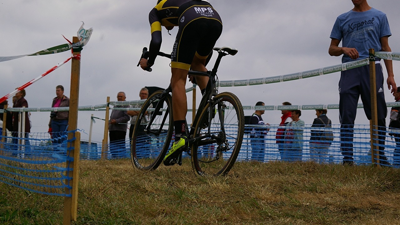 Cyclo-cross