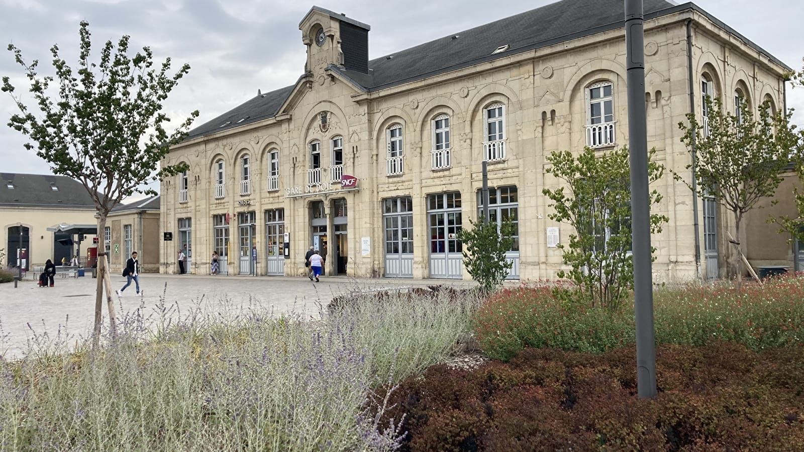 Gare TGV de Dole