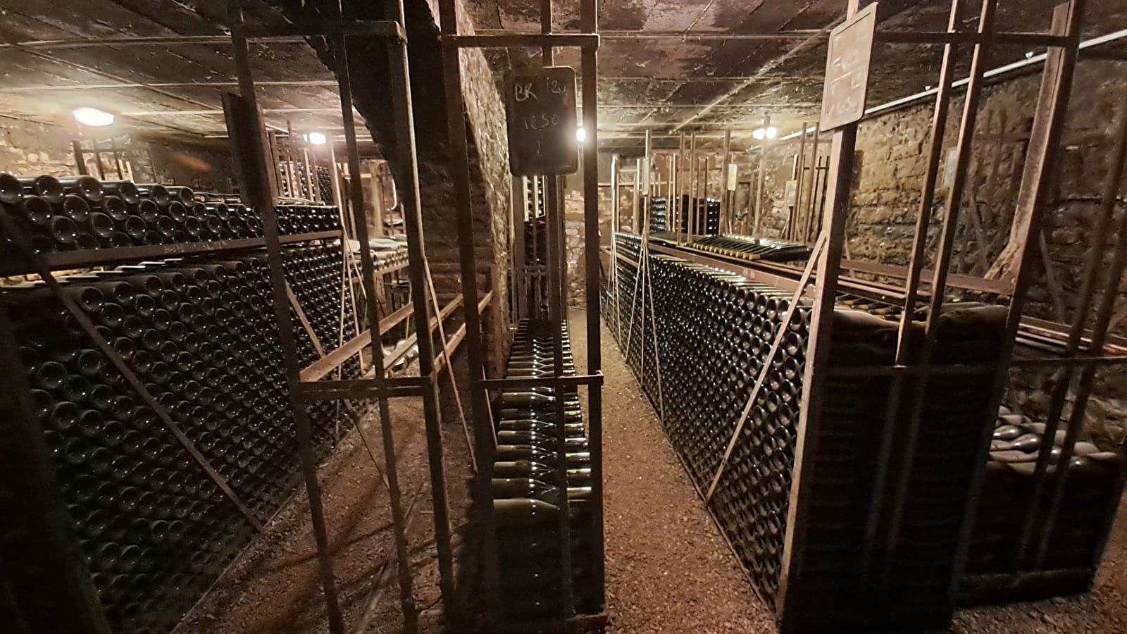 Beaune Underground : Faubourg St-Nicolas, ancien quartier vigneron 