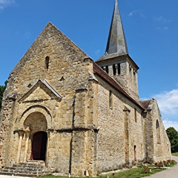 Eglise Saint-Laurent de Verneuil - VERNEUIL