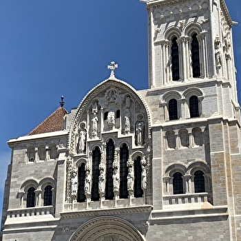 Basilique Sainte Marie-Madeleine - VEZELAY