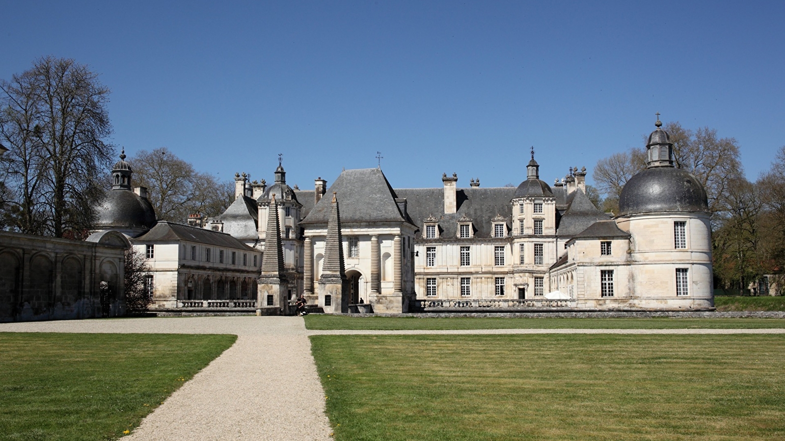 Tanlay et son château