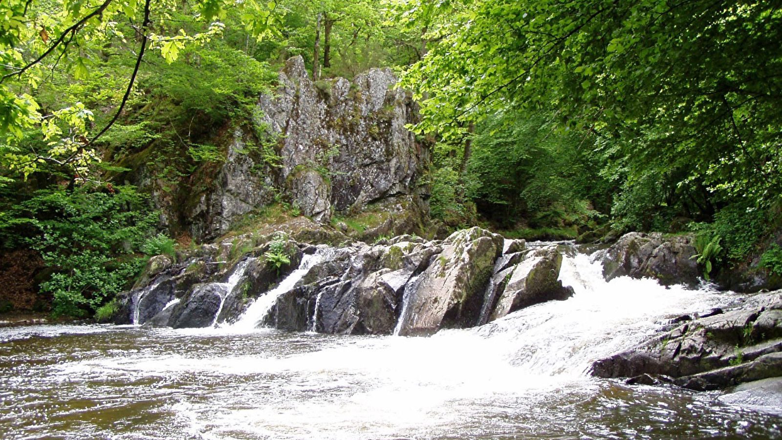 Le Saut de Gouloux, un site emblématique du Morvan