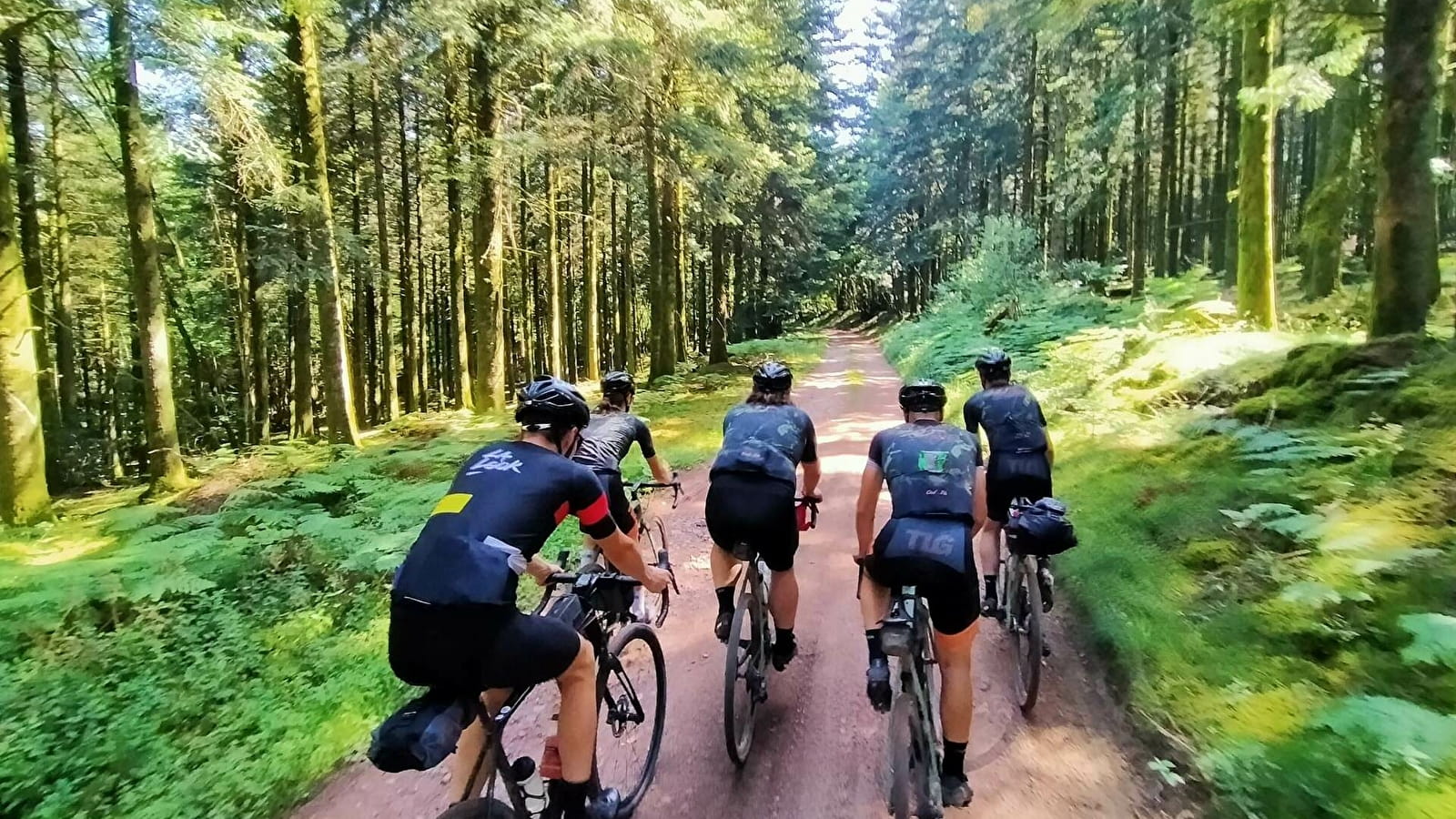 Circuit de Gravel: Boucle 225km d'Avallon