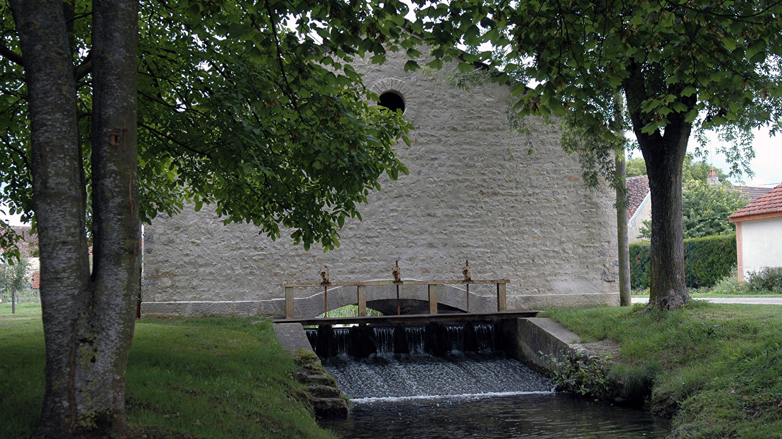 Tour de Belleneuve