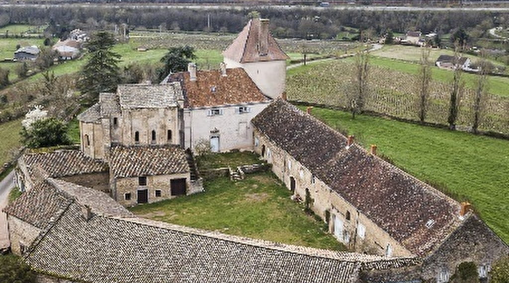 Visite de la cour et du tinailler du Château des Moines Du 21 au 22 sept 2024