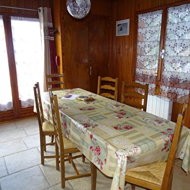 Chalet le Dahut  (6 personnes + Clic-clac)