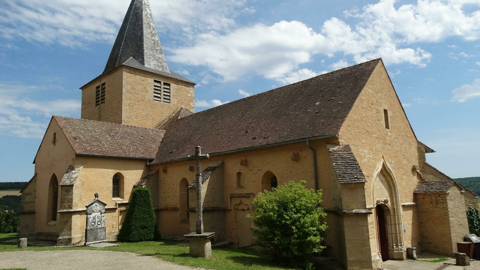 Église Saint-Philippe et Saint-Jacques