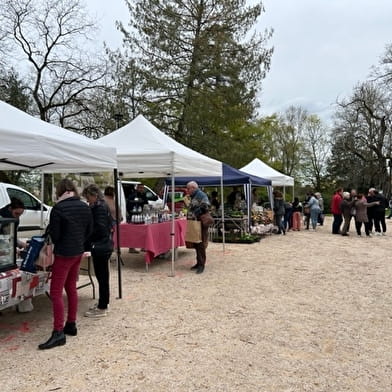 Marché des producteurs et artisans locaux