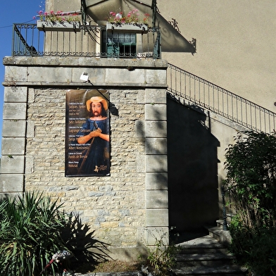 Musée des Arts Naïfs et Populaires de Noyers