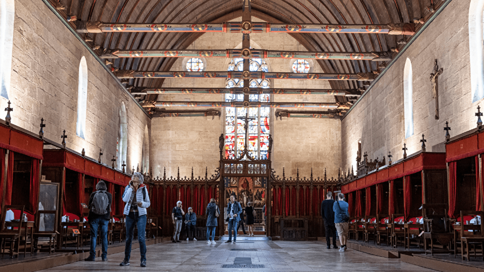 Hôtel-Dieu - Hospices de Beaune
Programmation 2025 - HUMANITÉ
En-quêtes d'histoires