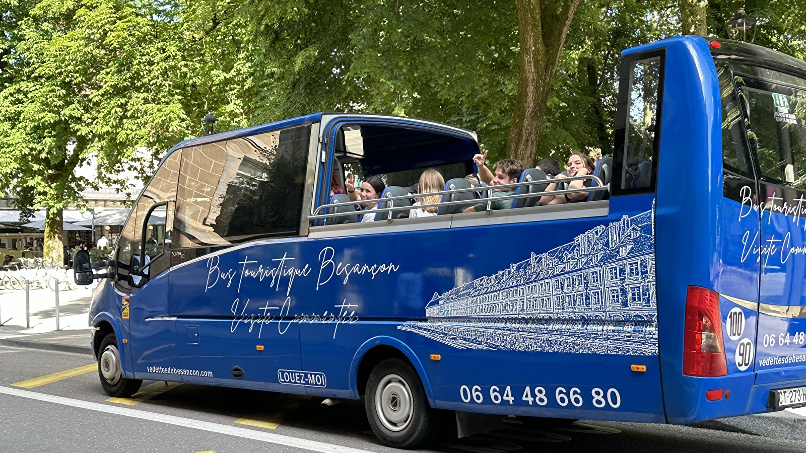 Bus Cabriolet Les Vedettes de Besançon