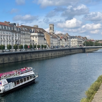 Bateau 'le Battant' Vedettes de Besançon - BESANCON