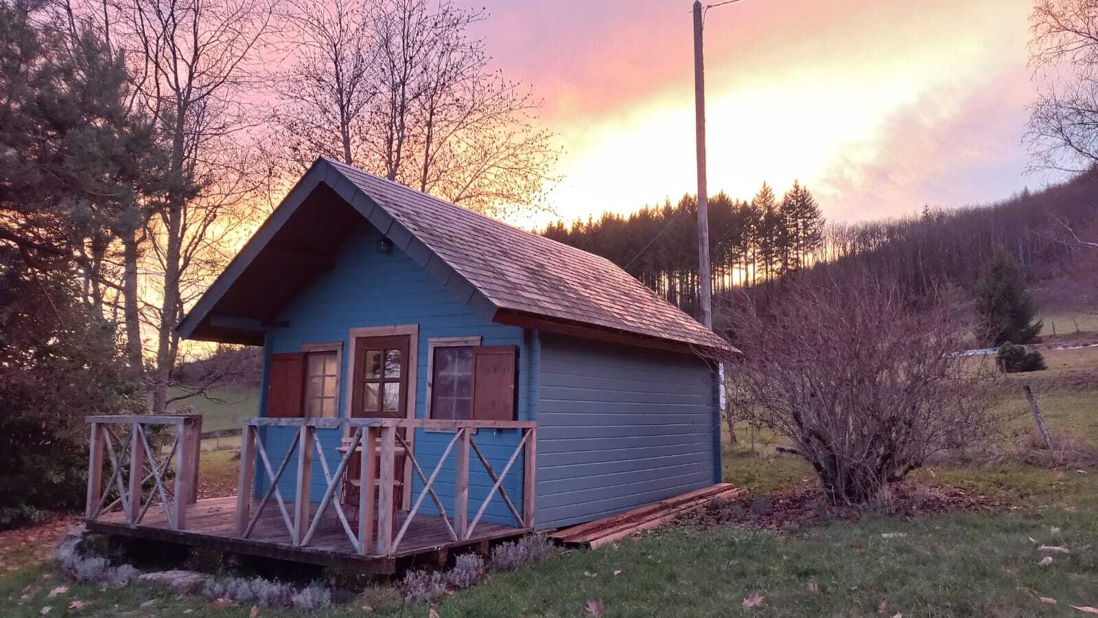 Cabane Au Bois du Haut Folin