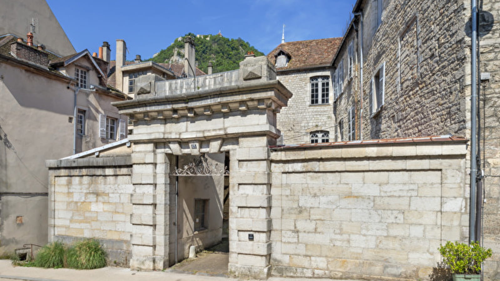 Le patrimoine du Bourg-Dessous de Salins-les-Bains