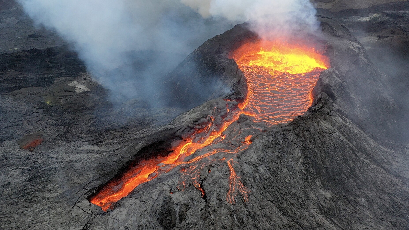 Conférence 'Islande, le volcanisme en terre boréale' de Patrick Marcel