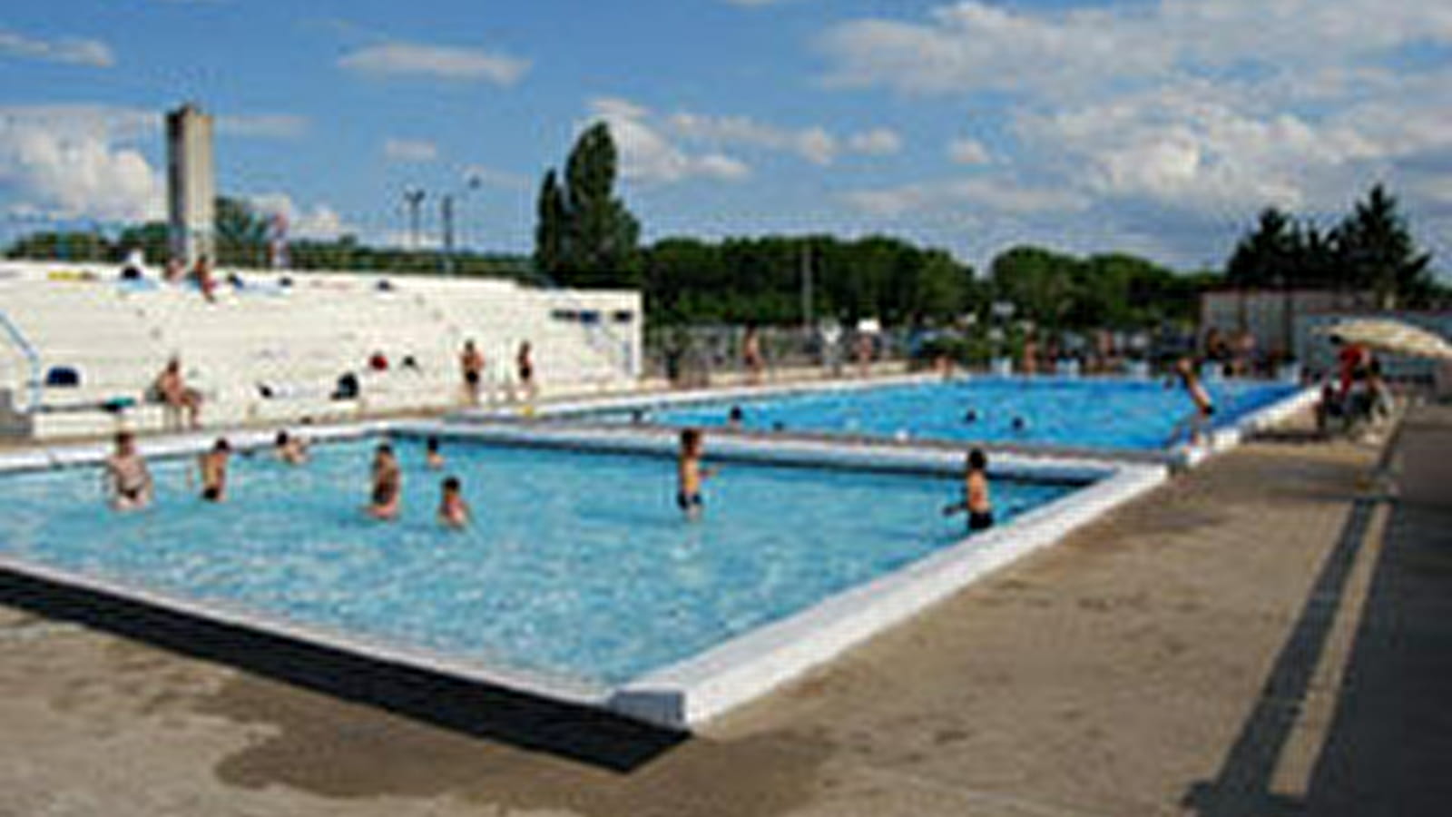 Piscine municipale de Pougues-les-Eaux