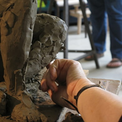 Marie-Christine Cadiau - sculpteur - Atelier du musée 