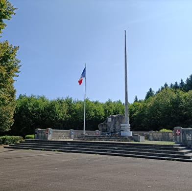 Circuit du Bois de Villars-Sous-Écot Monument du Maquis