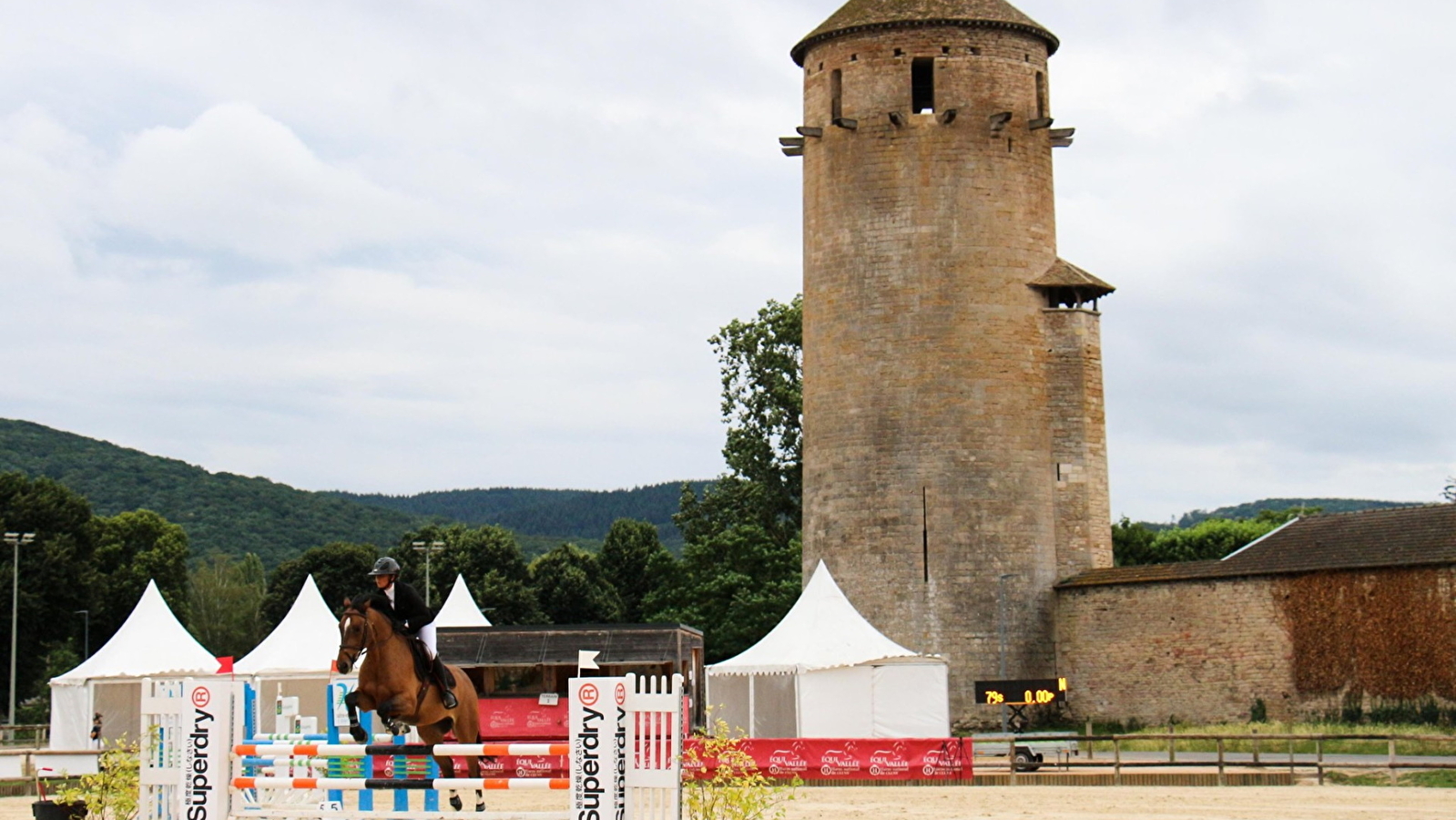 Concours Hippique - Saut d'obstacle Club