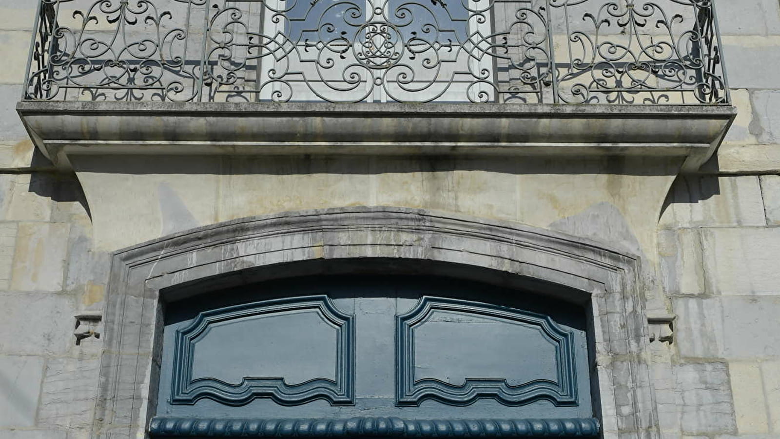 Besançon au siècle des Lumières : floraison des hôtels particuliers sous Louis XV