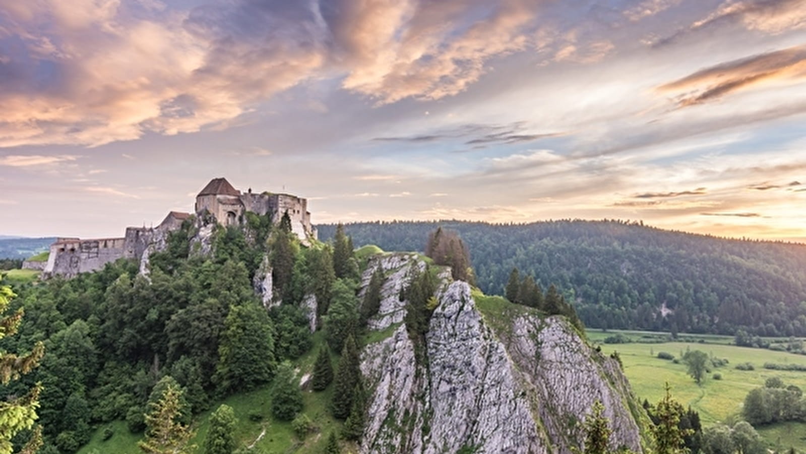 Conférence sur le Château de Joux