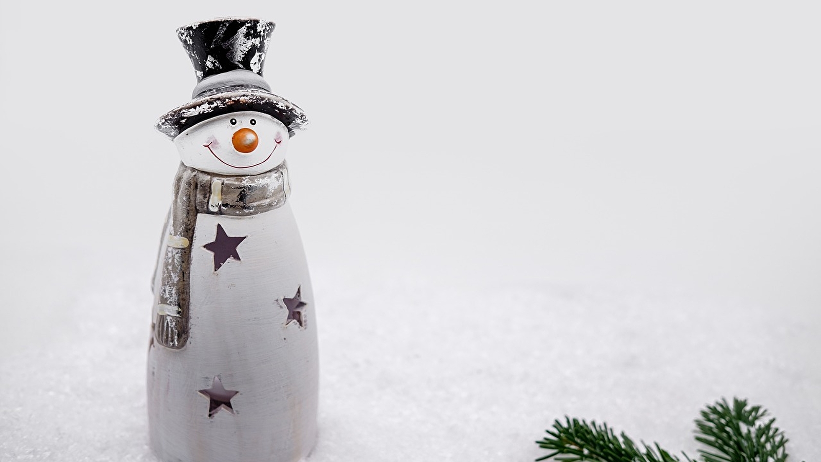 Atelier bricolage de Noël 'Un bonhomme de neige en bois'