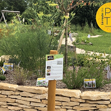 Découvrez en famille le Drôle de Jardin de Pirouette Cacahuète