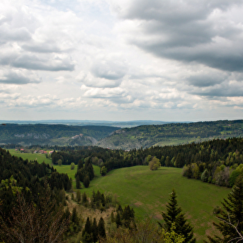 Belvédère de la Roche Sarrazine - LES FOURGS